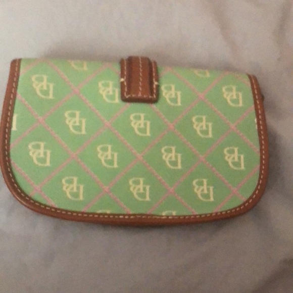 DOONEY & BOURKE Wallet Wristlet - Picture 3 of 8